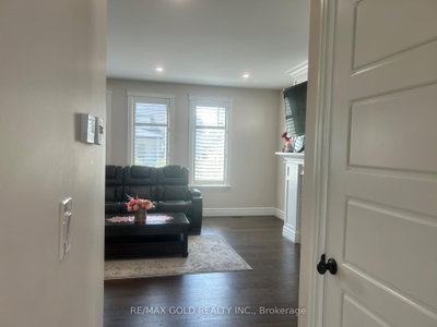 1643 Virtue Lane • Windsor, ON photo 5