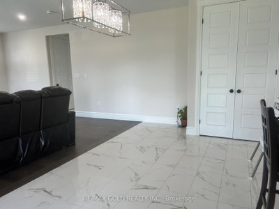 1643 Virtue Lane • Windsor, ON photo 9