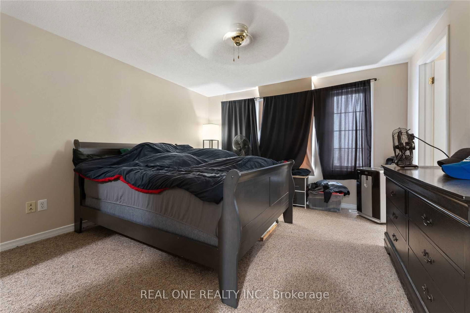 575 Victoria Road N • Guelph, ON photo 11
