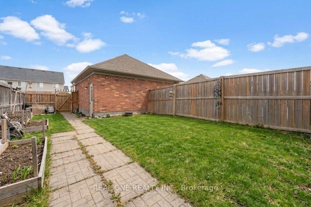 575 Victoria Road N • Guelph, ON photo 17