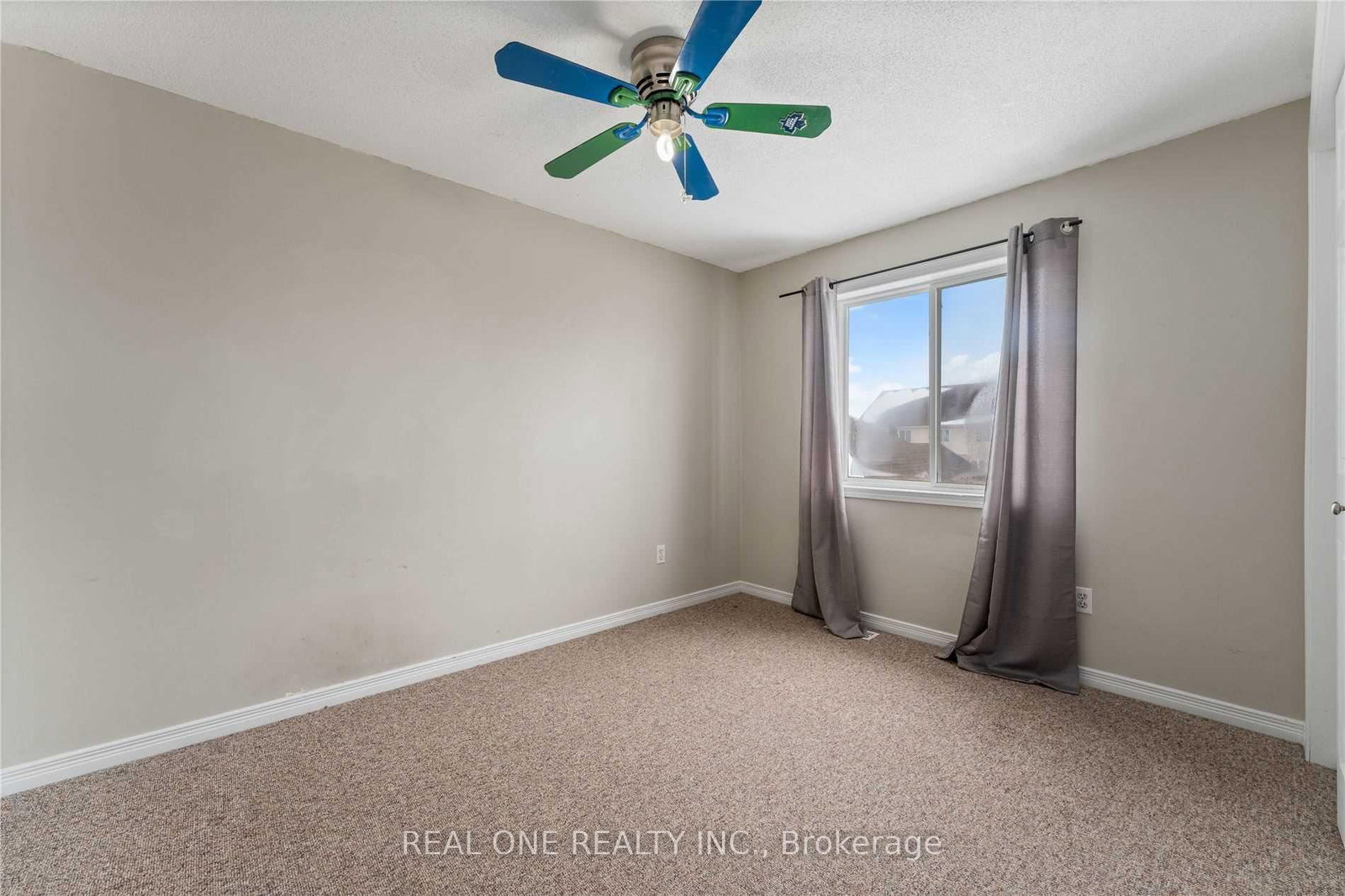 575 Victoria Road N • Guelph, ON photo 8