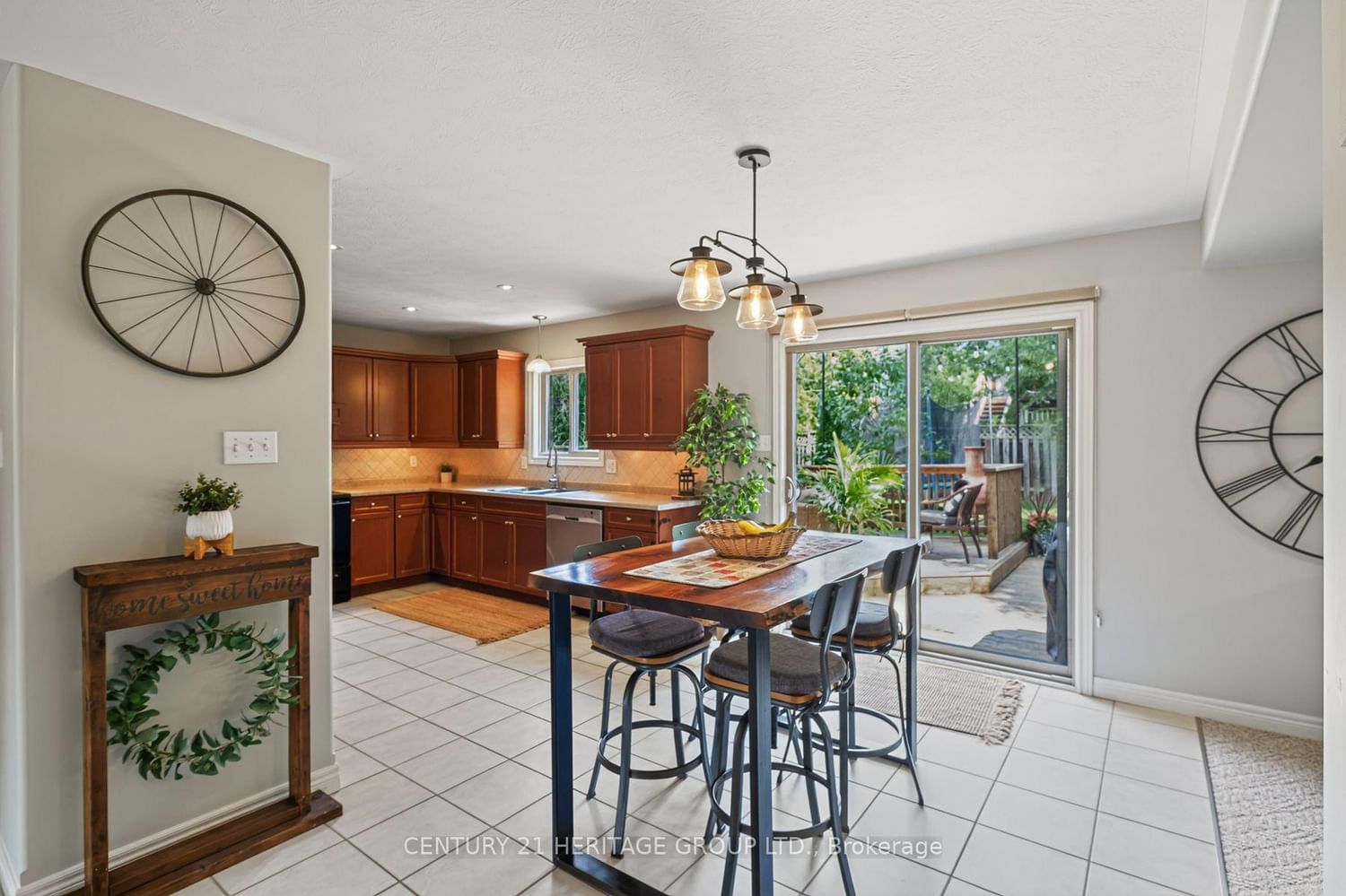 224 Dundas Street W • Brant, ON photo 15