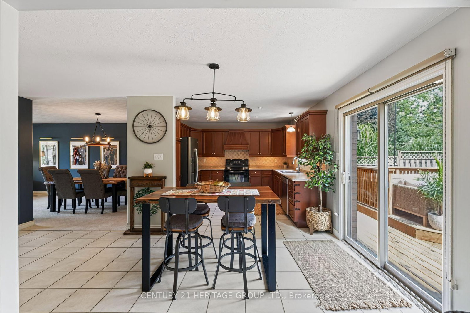 224 Dundas Street W • Brant, ON photo 16