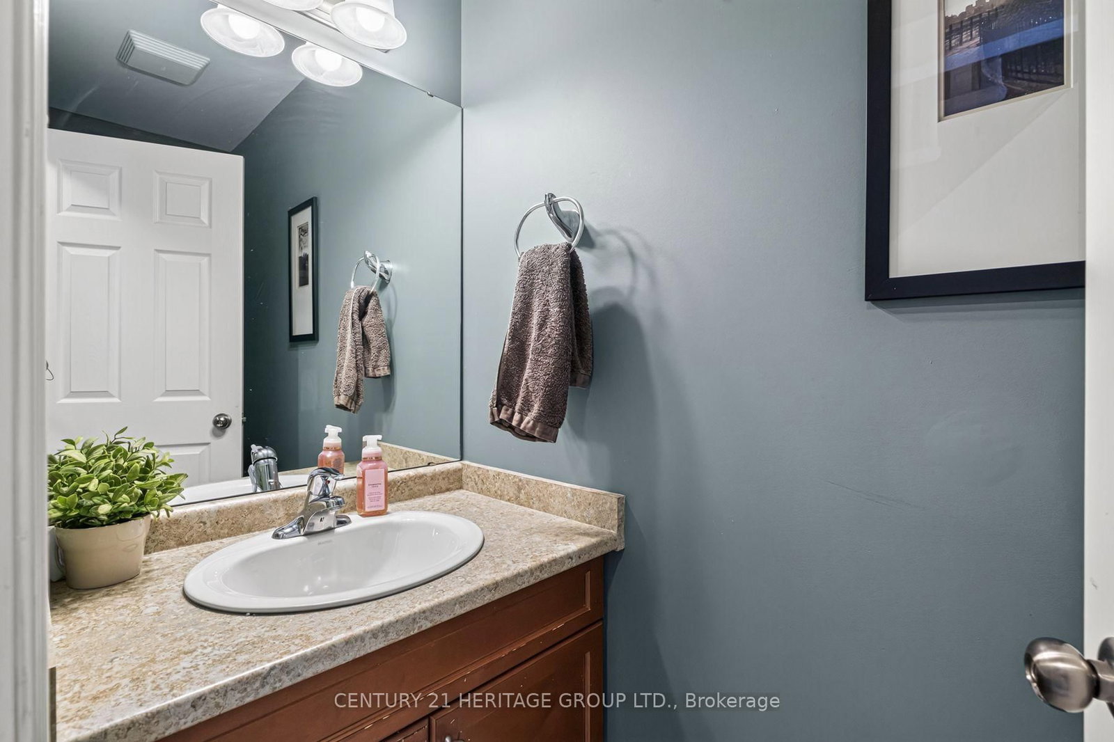 224 Dundas Street W • Brant, ON photo 23