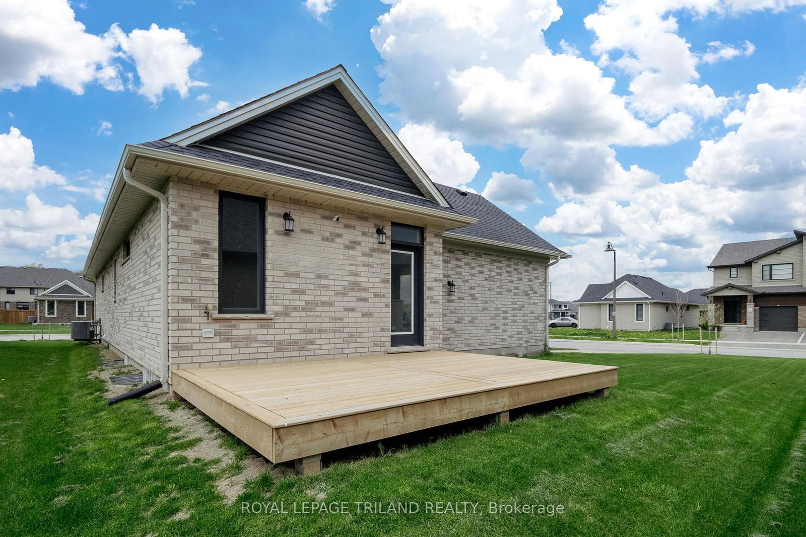 2 Evylean Court • St. Thomas, ON photo 31