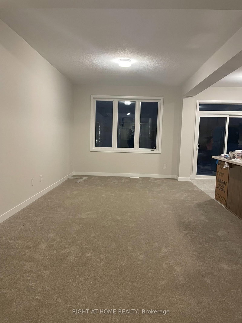618 Allied Mews E