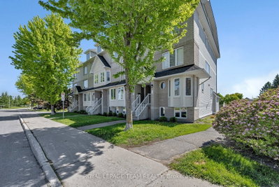 85 Cresthaven Drive • Ottawa, ON photo 2