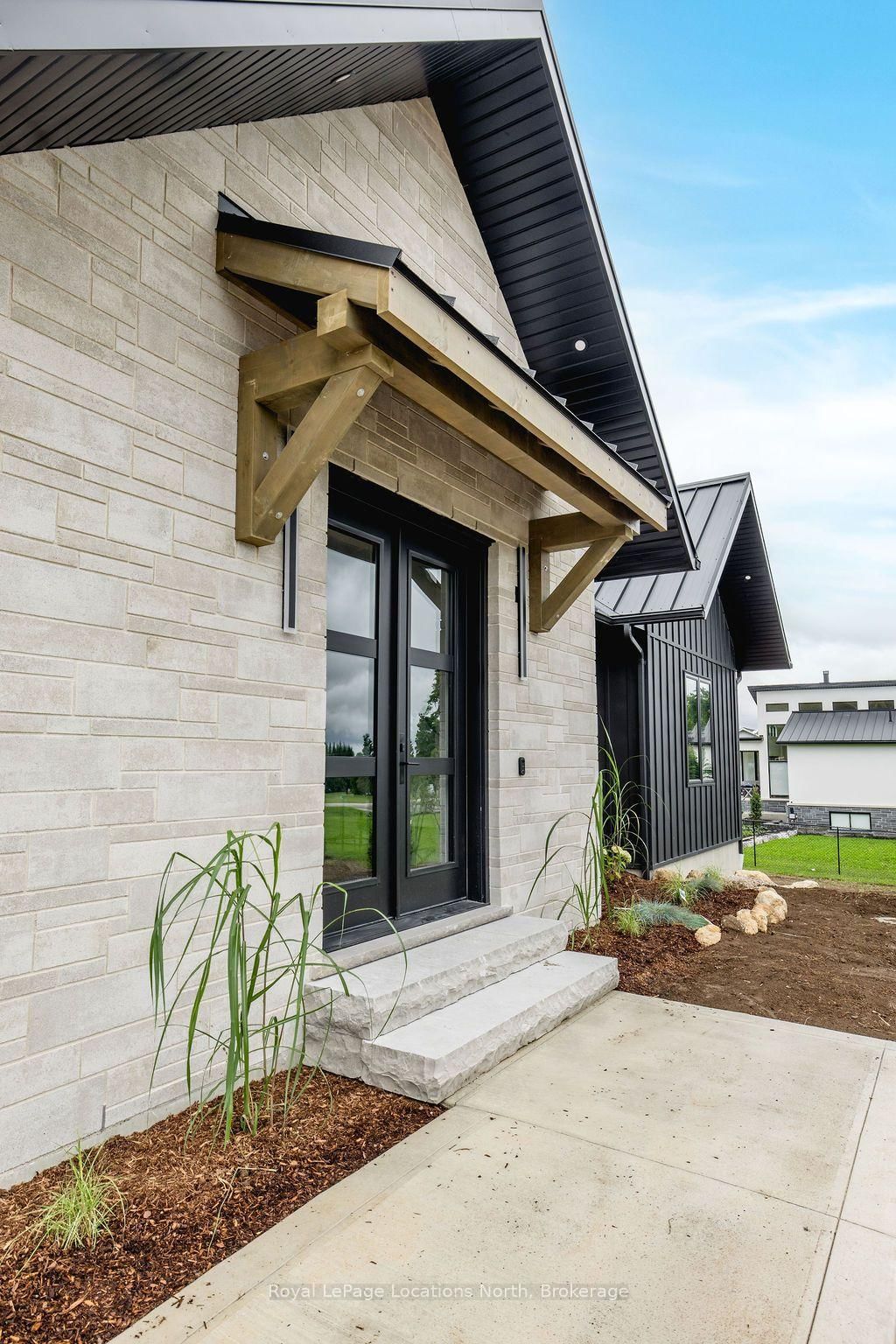 115 Inkerman Street • Grey Highlands, ON photo 3