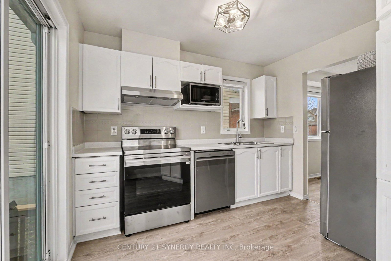 54 Meadowcroft Crescent • Ottawa, ON photo 12