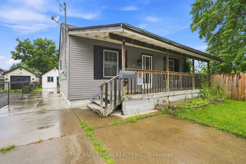 4 Hilda Street