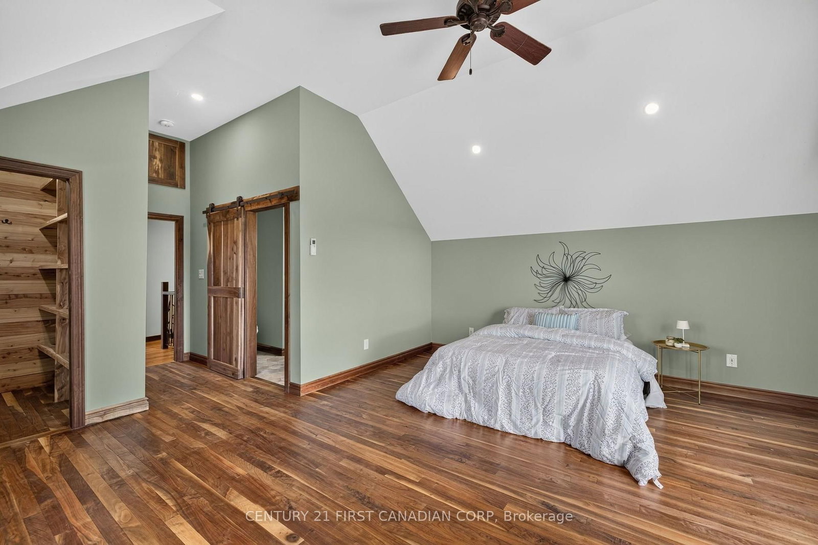 6196 Falconbridge Drive • Southwest Middlesex, ON photo 19
