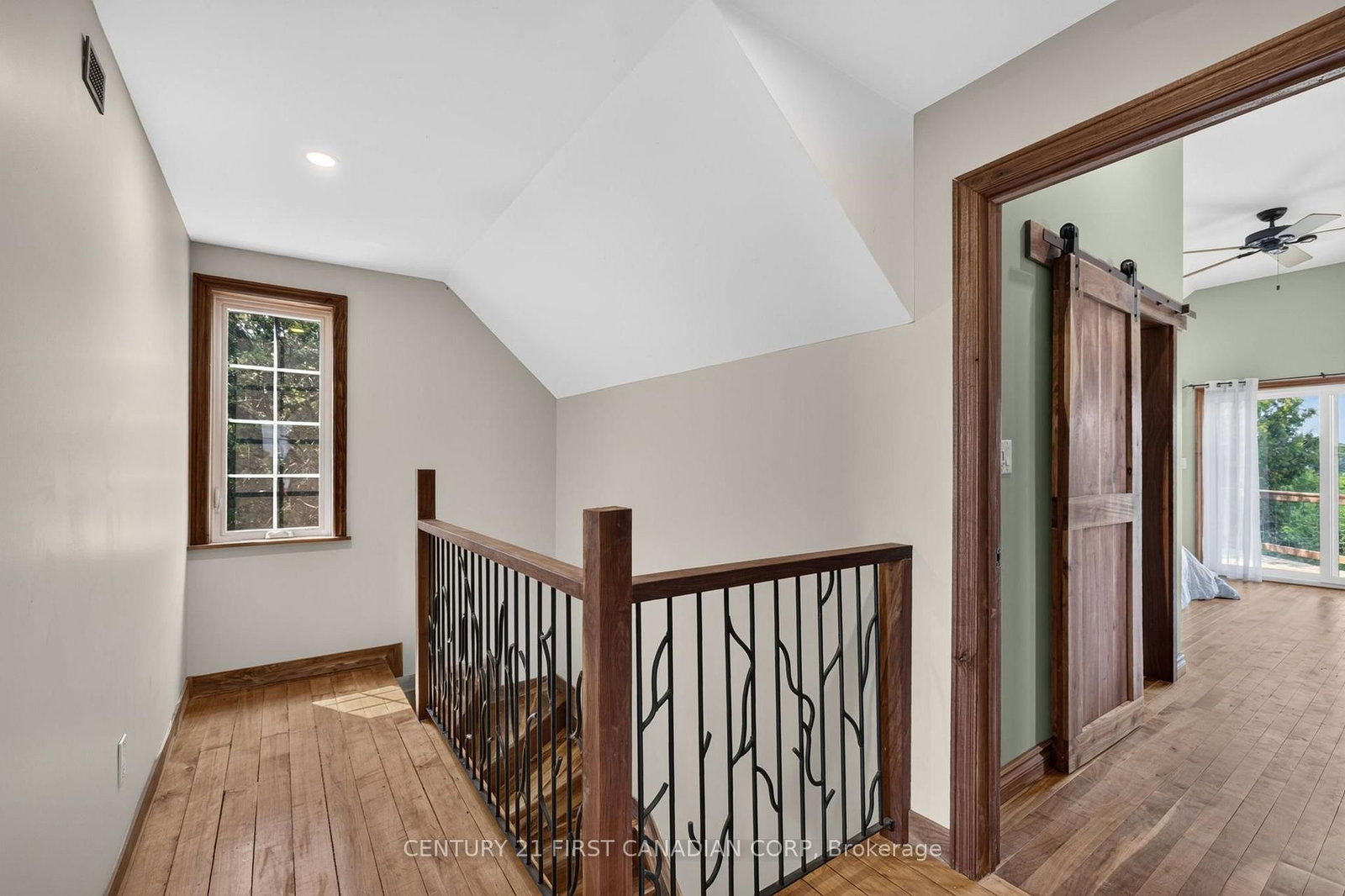 6196 Falconbridge Drive • Southwest Middlesex, ON photo 24