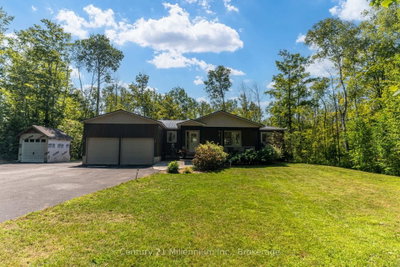 117 Rolling Hills Drive • South Bruce Peninsula, ON photo 3