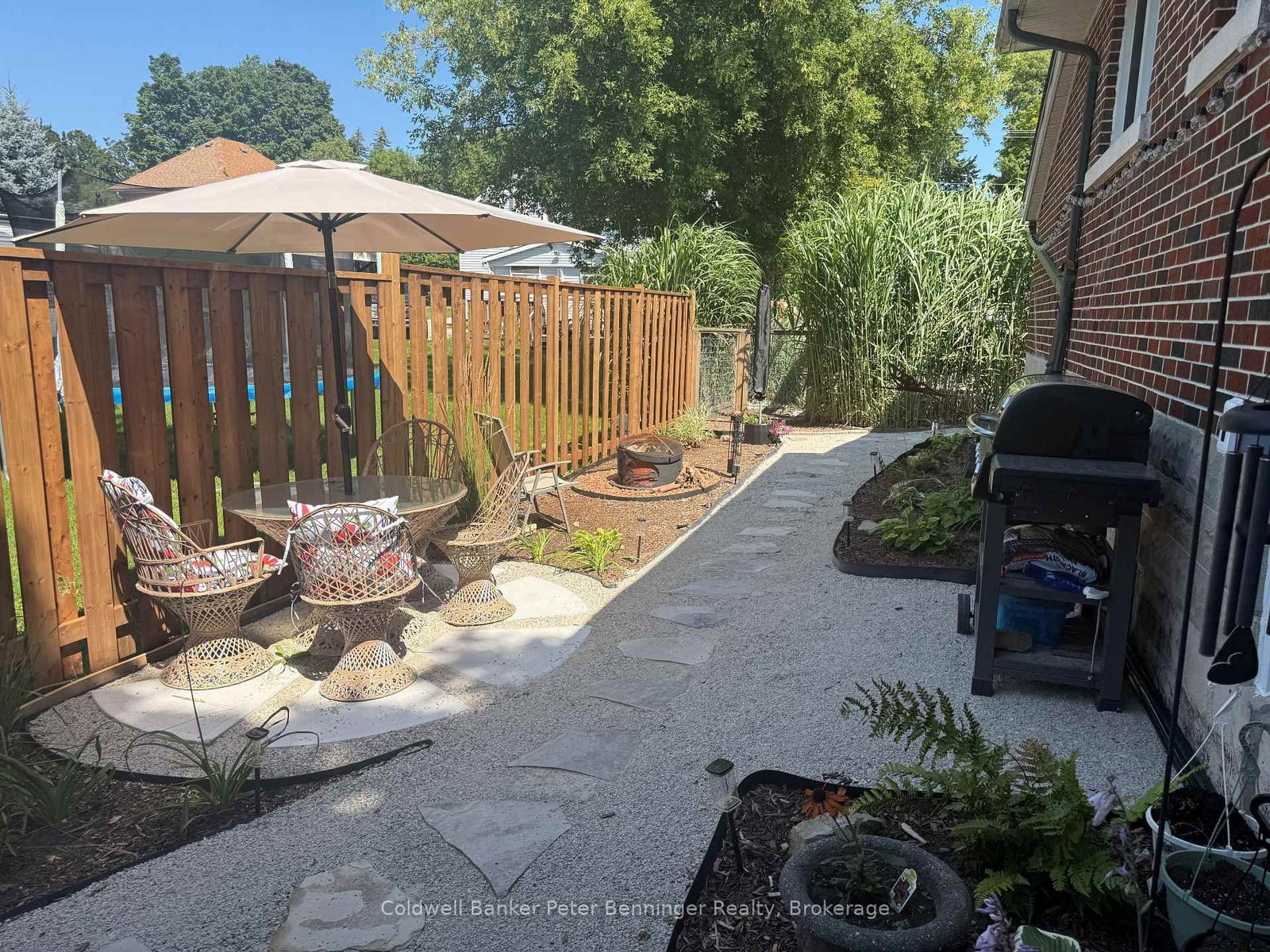 2 Elgin Street • Brockton, ON photo 24