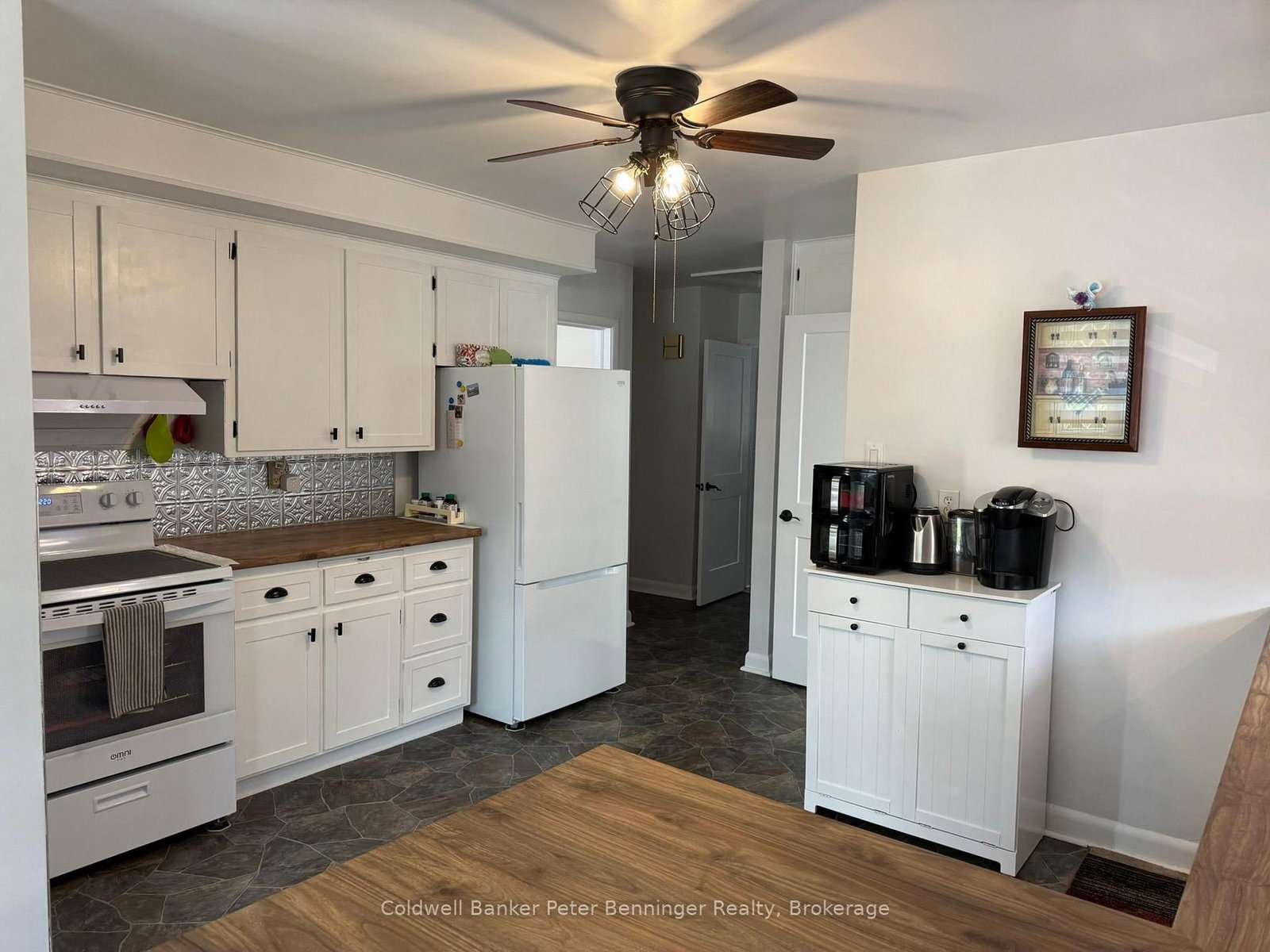 2 Elgin Street • Brockton, ON photo 6