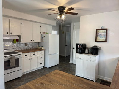 2 Elgin Street • Brockton, ON photo 6