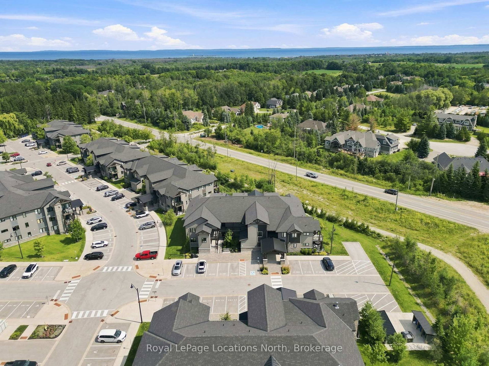 21 Beckwith Lane • #206 • Blue Mountains, ON photo 38