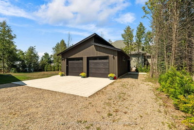 84543 Ridge Drive • Ashfield-Colborne-Wawanosh, ON photo 3