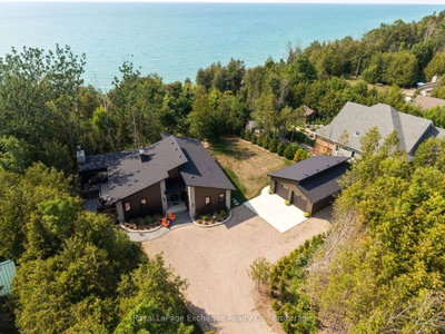 84543 Ridge Drive • Ashfield-Colborne-Wawanosh, ON photo 4