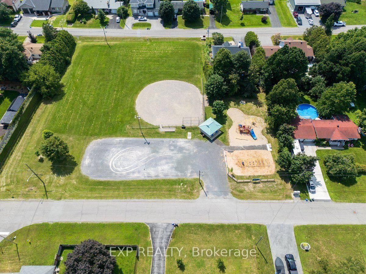 703 Reverie Private • Stittsville, ON photo 44