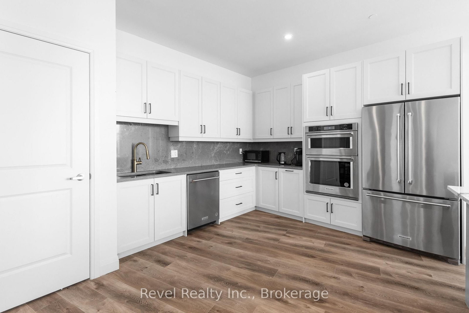 99 Louisa Street • #221 • Kawartha Lakes, ON photo 33