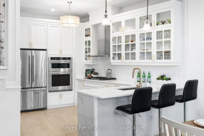 99 Louisa Street • #221 • Kawartha Lakes, ON photo 8