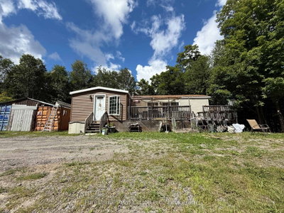 10415 522 Highway • Parry Sound Remote Area, ON photo 2