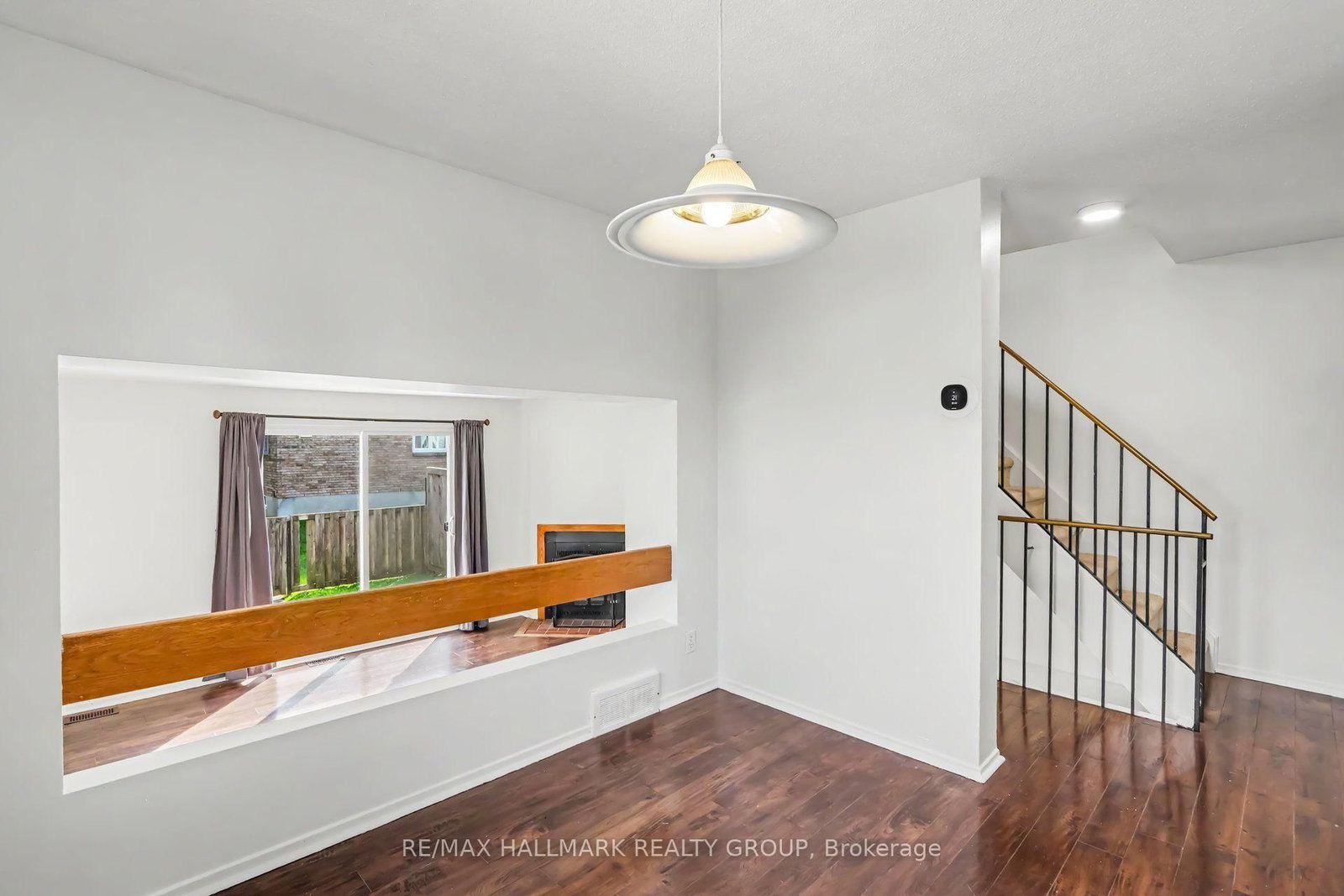 1747A Lamoureux Drive • Ottawa, ON photo 10