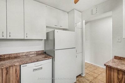 1747A Lamoureux Drive • Ottawa, ON photo 5