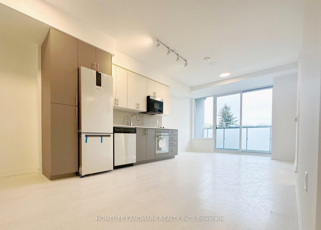 307 - 415 Main Street W 4