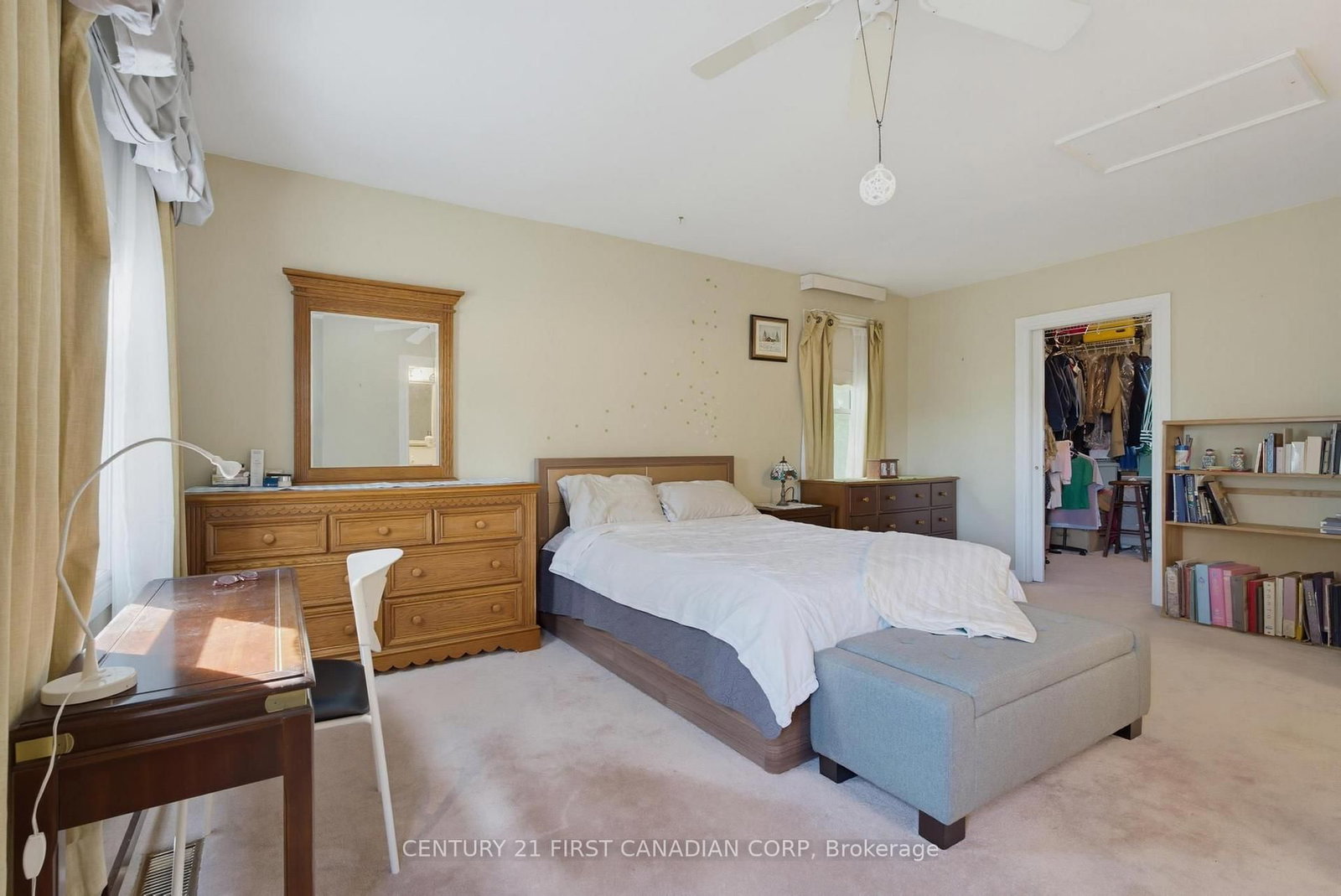 501 COMMISSIONERS Road E • London South, ON photo 50