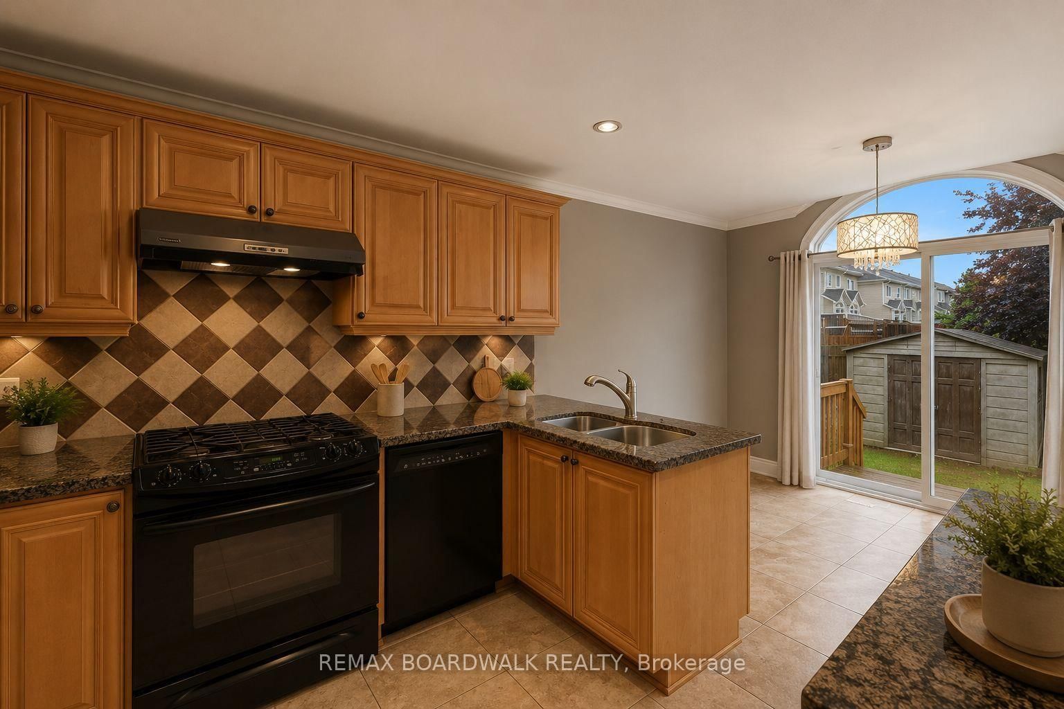 561 AQUAVIEW Drive • Ottawa, ON photo 15