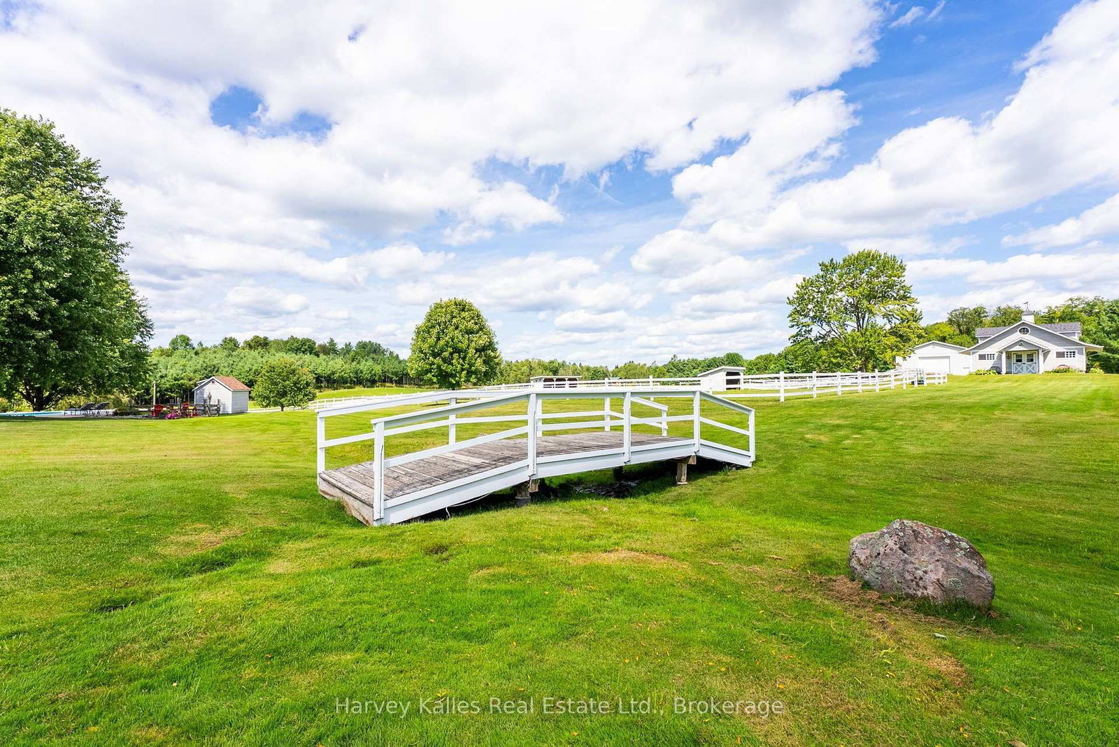 1003 Brandy Crest Road • Muskoka Lakes, ON photo 36