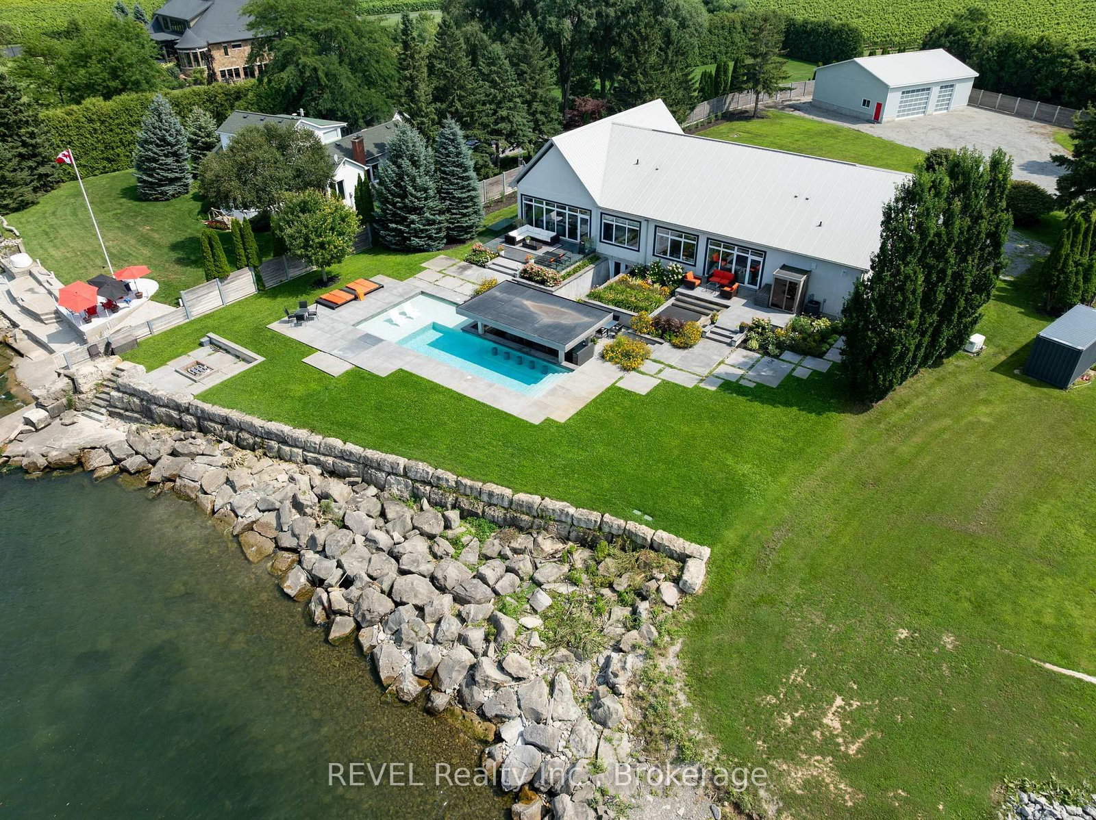 4 FIRELANE 4B • Niagara-on-the-Lake, ON photo 41