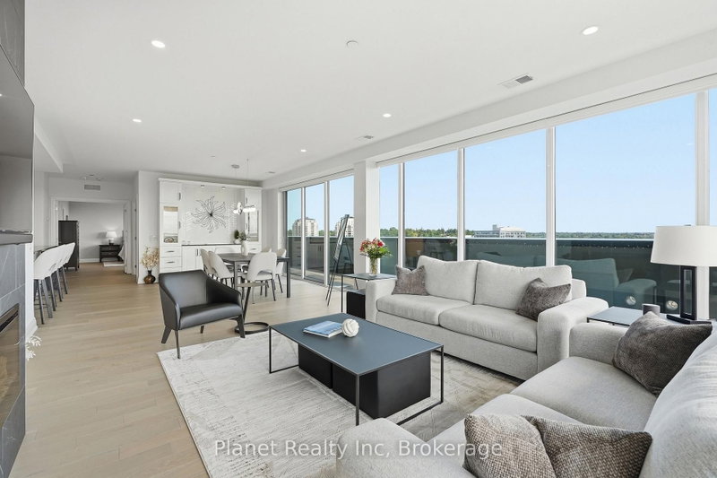 1305 - 71 Wyndham Street S