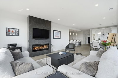 71 Wyndham Street S • #1305 • Guelph, ON photo 5