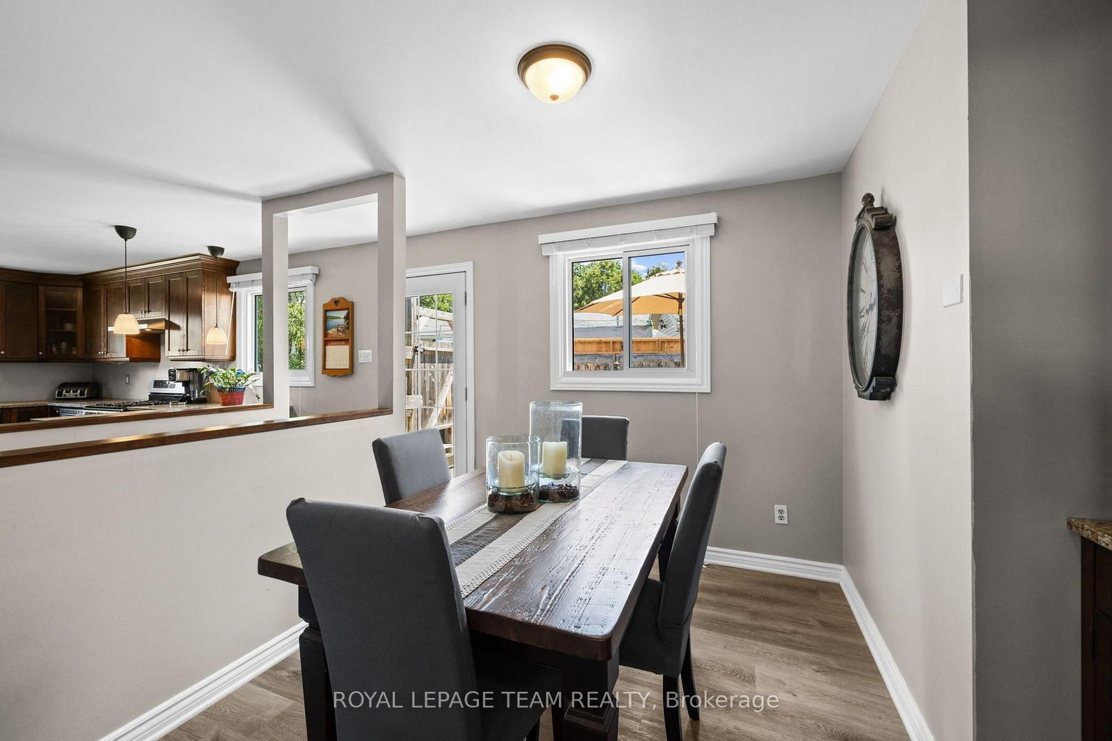 27 Ballantrae Way • Ottawa, ON photo 17