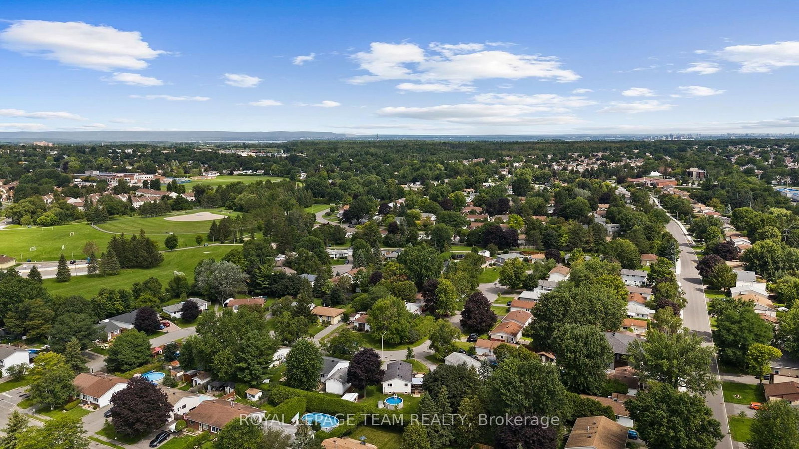 27 Ballantrae Way • Ottawa, ON photo 46