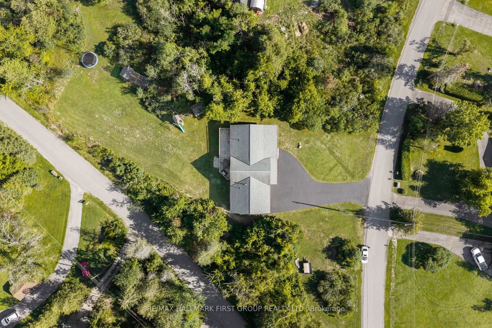 20 Lagoon Drive • Kawartha Lakes, ON photo 3