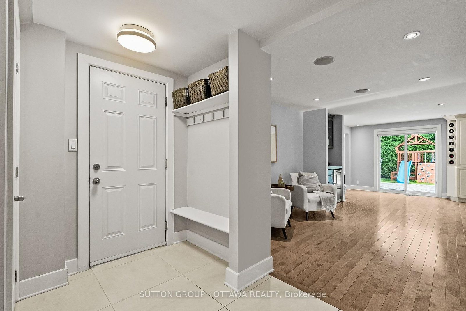 2450 Blackstone Crescent • Ottawa, ON photo 22