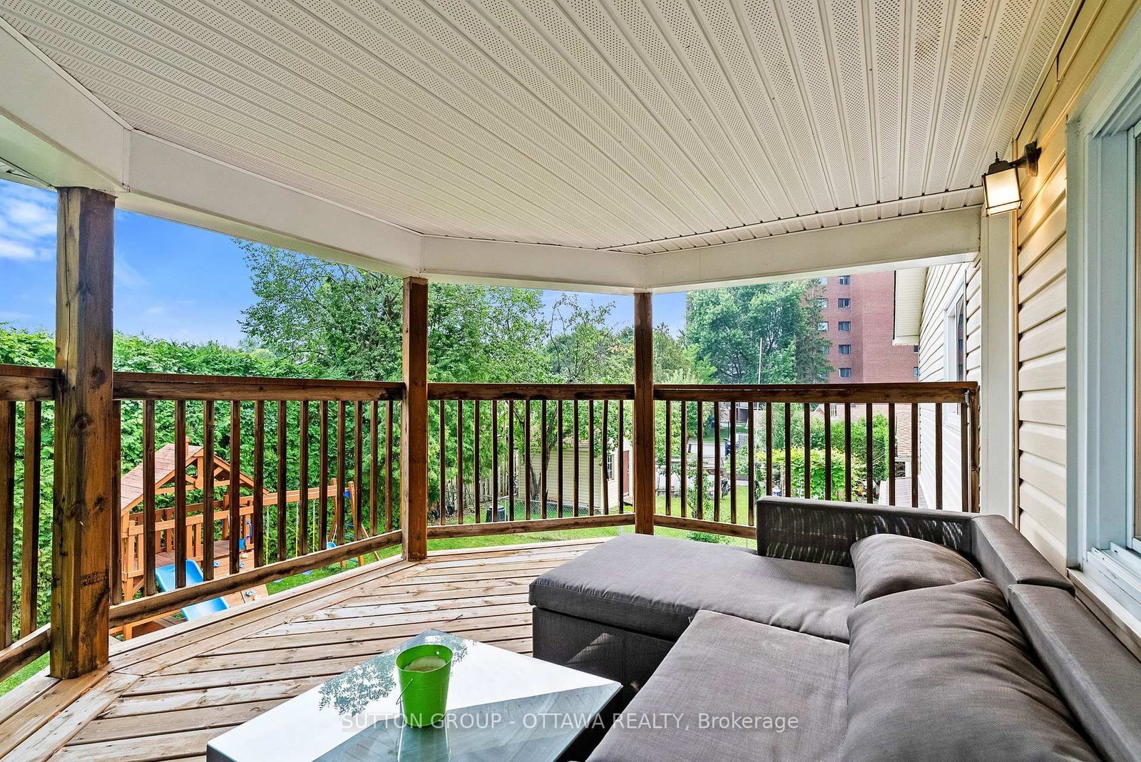 2450 Blackstone Crescent • Ottawa, ON photo 33