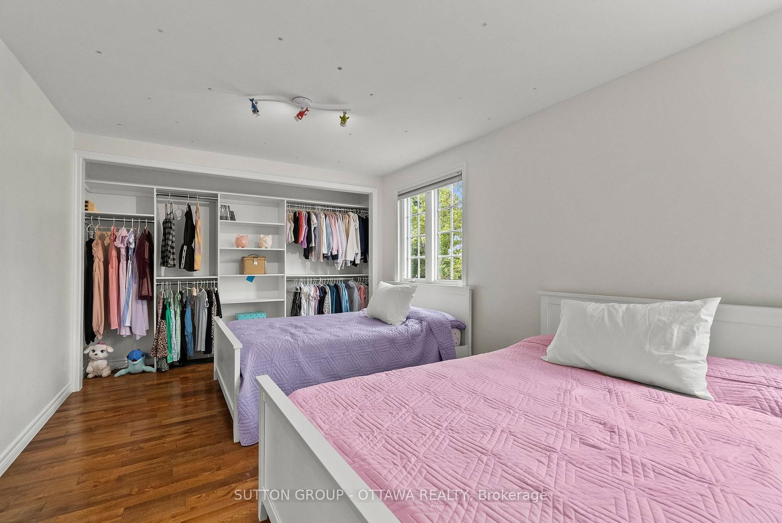 2450 Blackstone Crescent • Ottawa, ON photo 34