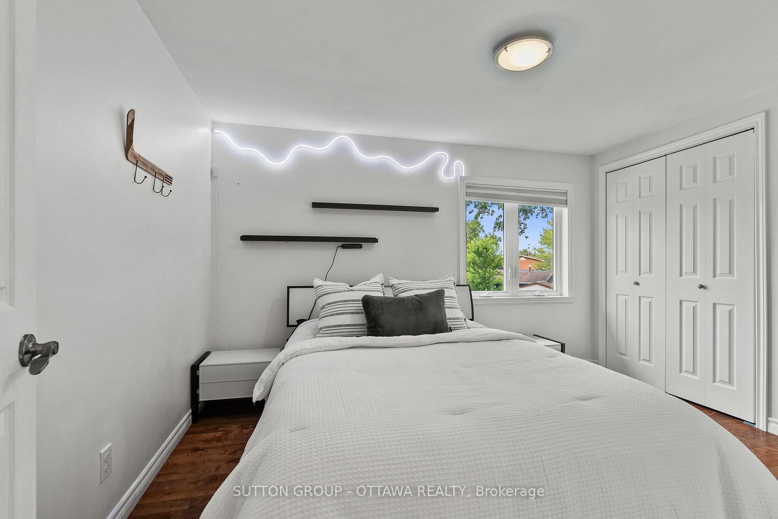 2450 Blackstone Crescent • Ottawa, ON photo 36