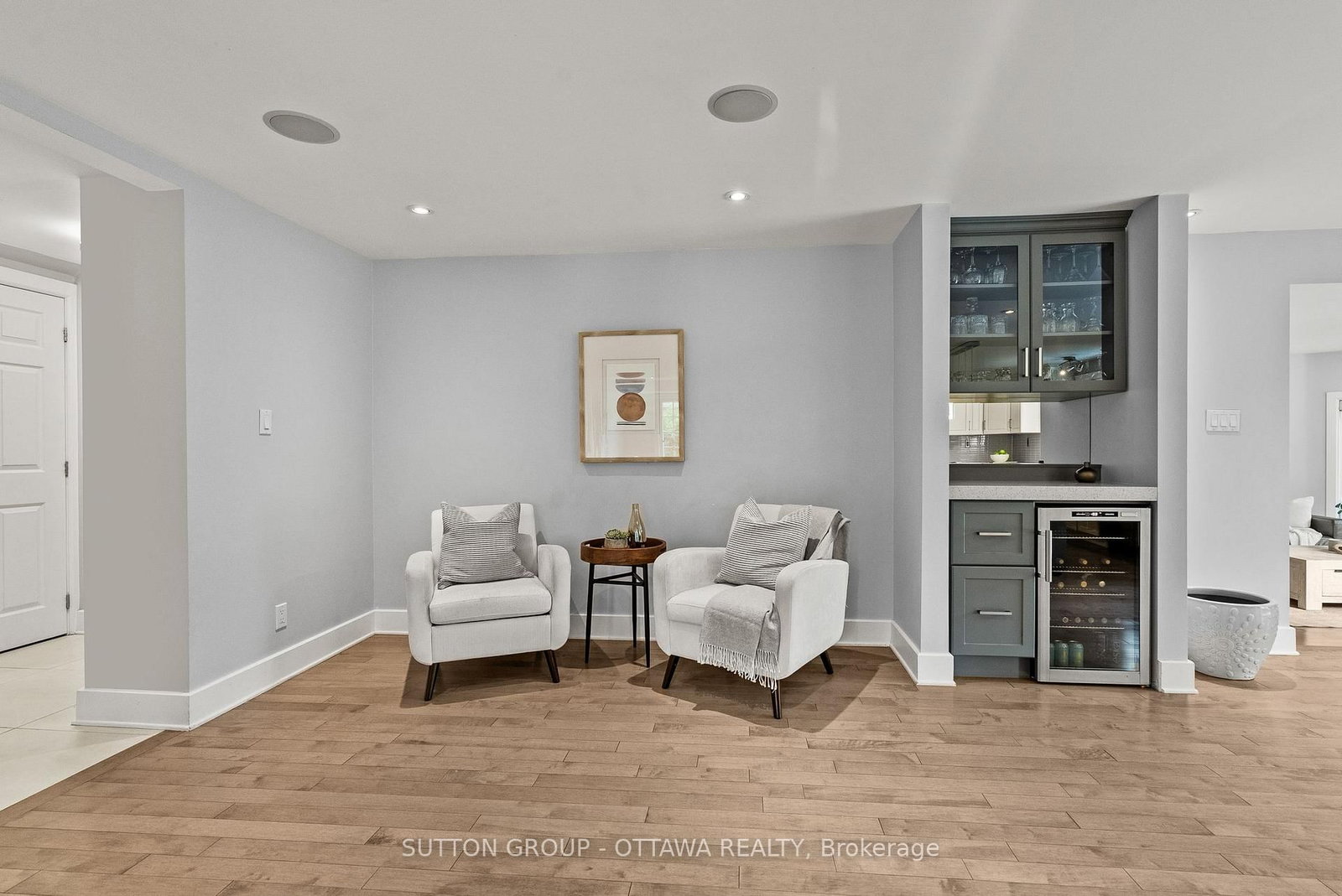 2450 Blackstone Crescent • Ottawa, ON photo 7