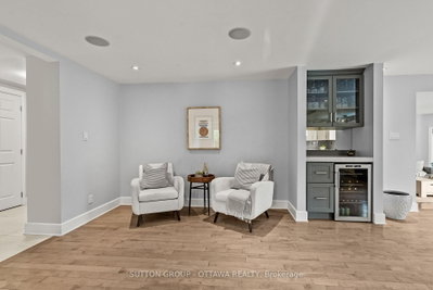 2450 Blackstone Crescent • Ottawa, ON photo 7