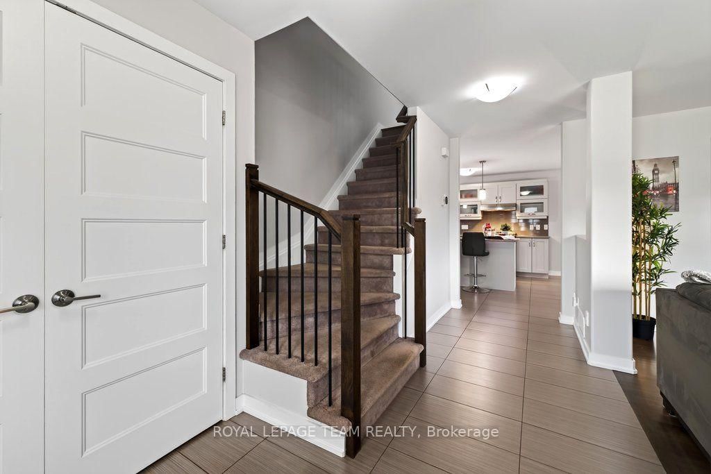 419 Provence Avenue • Russell, ON photo 5