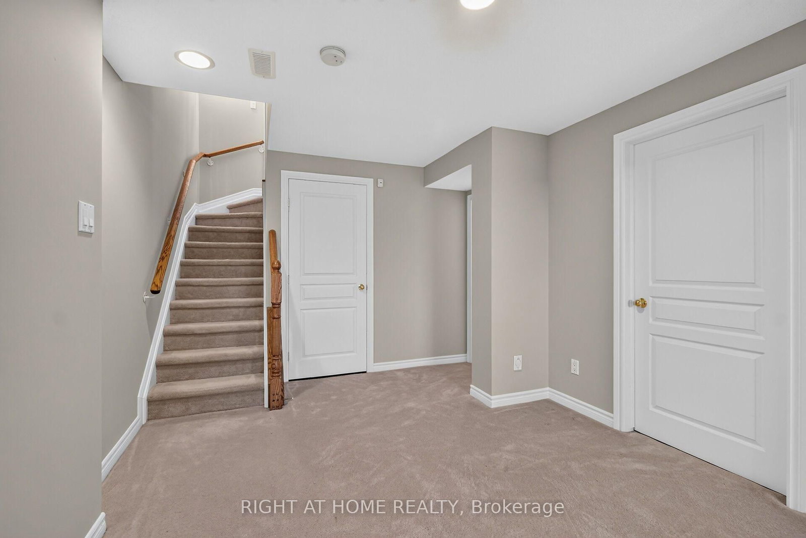 2022 Melette Crescent • Ottawa, ON photo 32