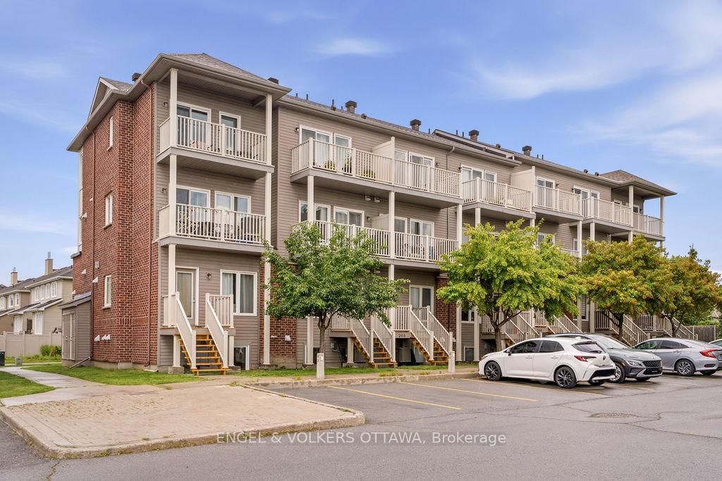 270 Espin Heights • Ottawa, ON photo 26