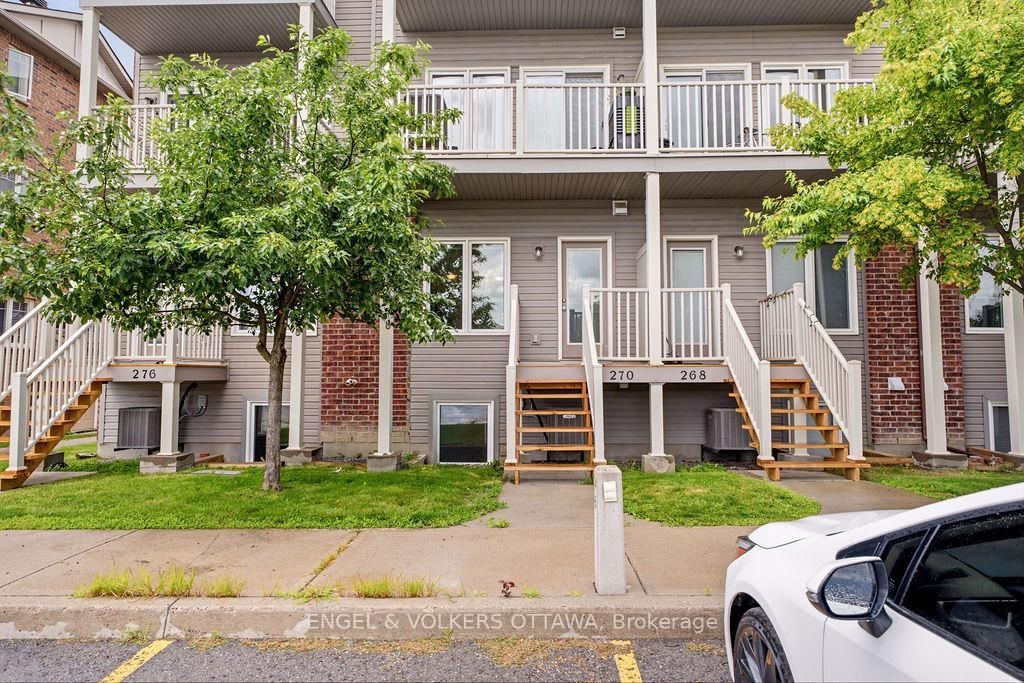 270 Espin Heights • Ottawa, ON photo 27