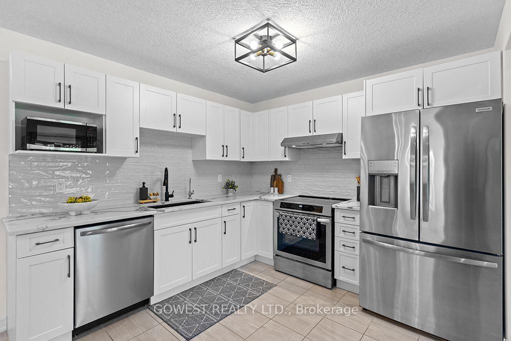 128 Mullin Street • Grey Highlands, ON photo 8